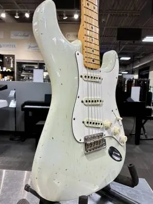 Fender Custom Shop '69 Journeyman Relic Strat - Aged Sonic Blue 2
